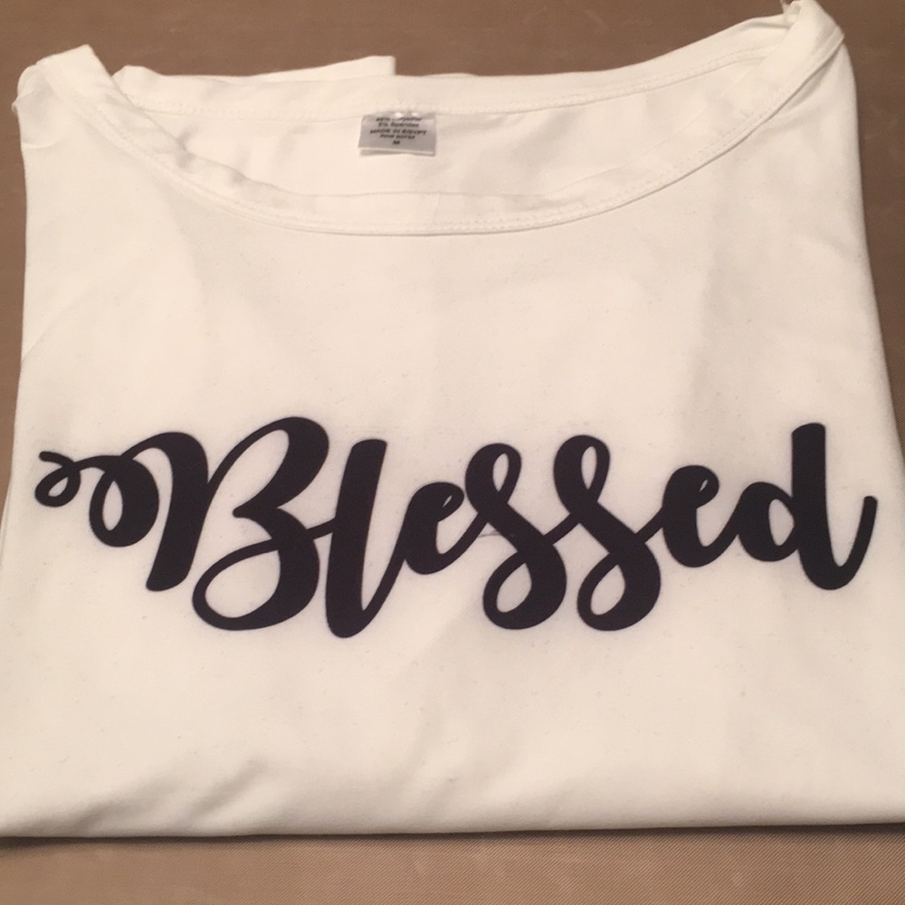 A beautiful spandex long sleeve T-shirt!